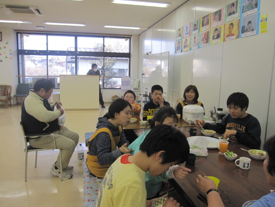 画像：カレー作り