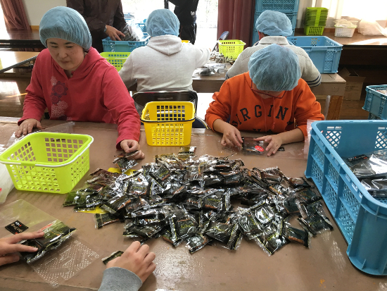 画像：下請作業