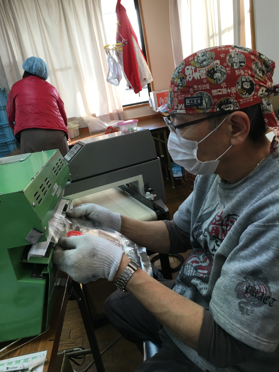 画像：下請作業