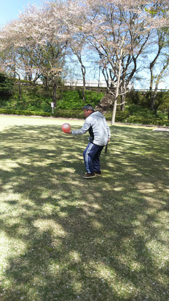 画像：～ボール遊び～