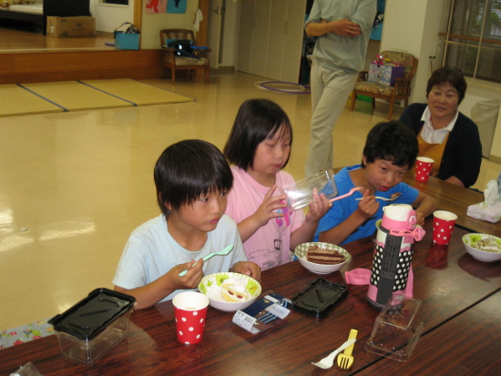 画像：～誕生日会～