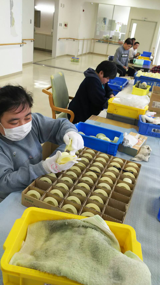 画像：～キャップ拭き～