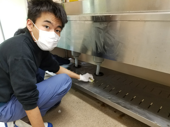 画像：～館内清掃～